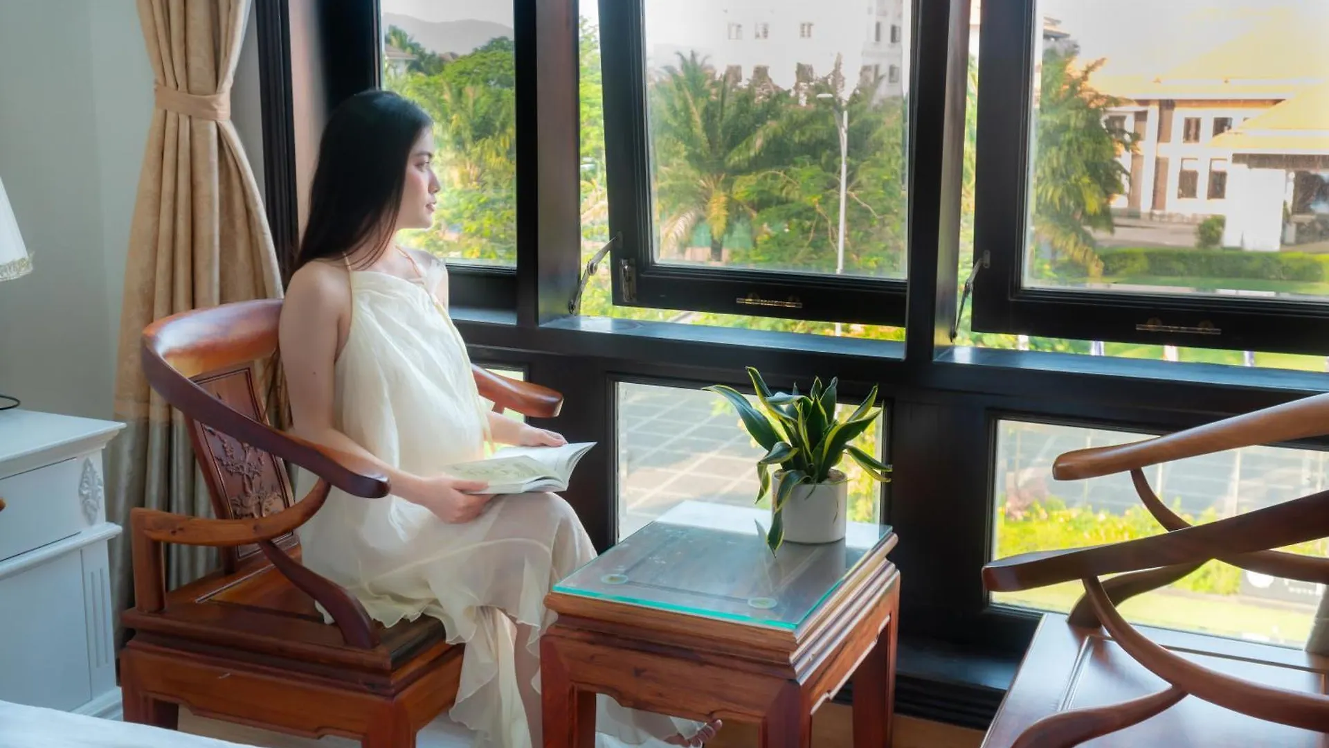 Seacolor Beachstay Danang Hotel By Haviland 3*, Đà Nẵng
