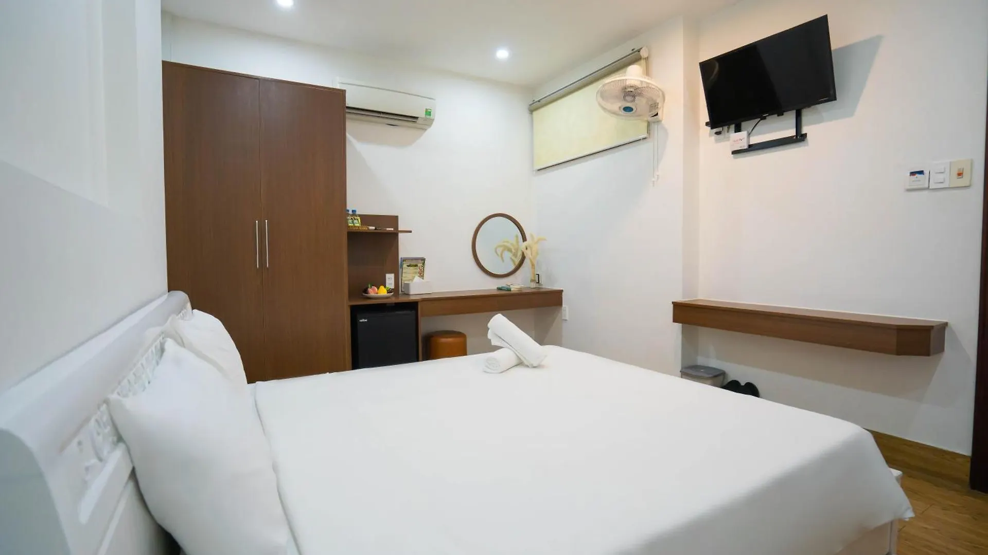 Seacolor Beachstay Danang Hotel By Haviland Vietnám