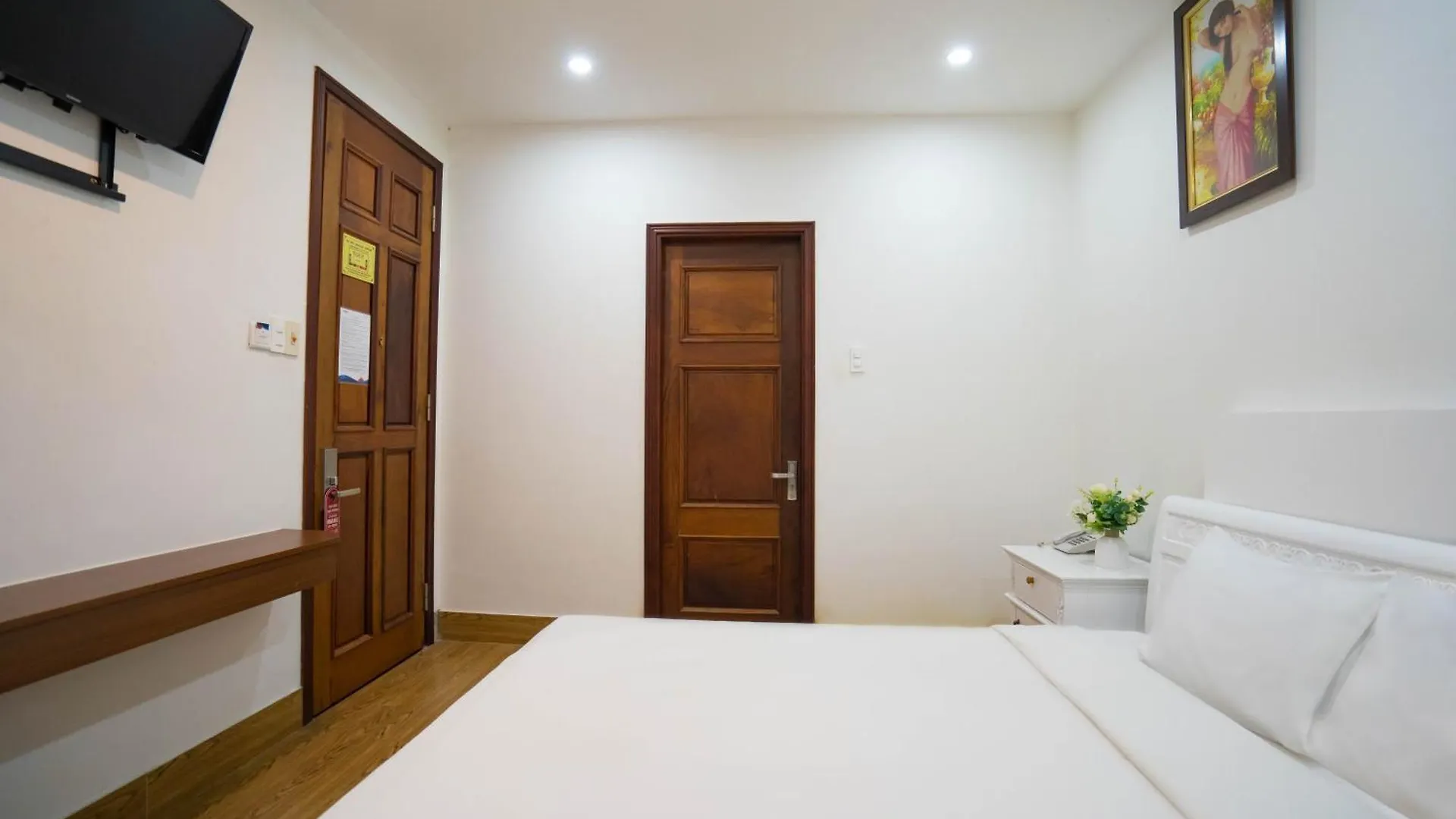 Seacolor Beachstay Danang Hotel By Haviland